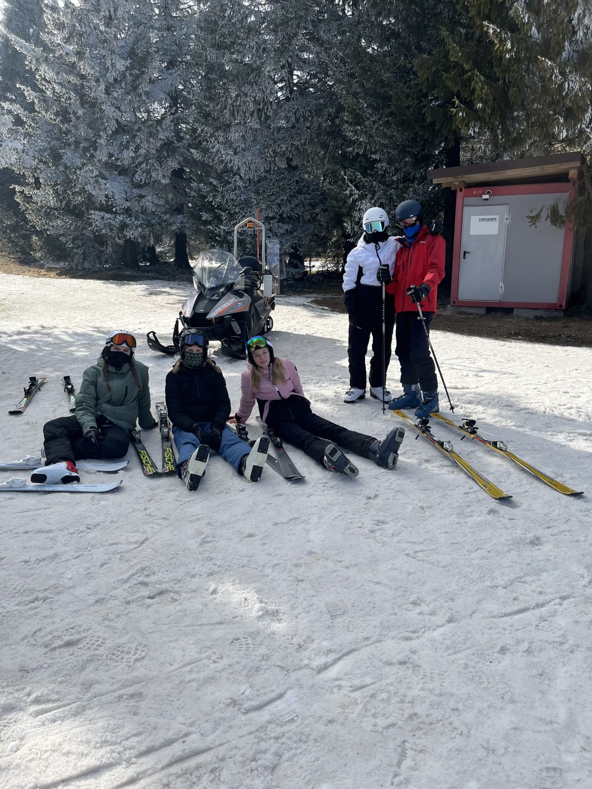 NADALJEVALNI TEČAJ SMUČANJA
